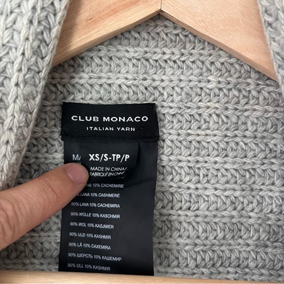 Club Monaco Wool cashmere vest wrap - Picture 3 of 4